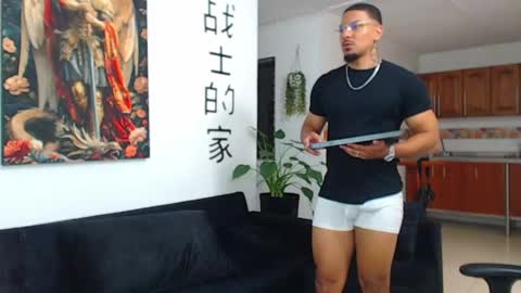 Wesley Rogger online show from May 12, 9:57 pm