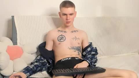 Wes online show from December 29, 2:49 am