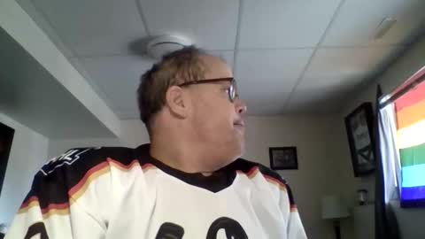 westcoasthockeyplayer online show from February 21, 6:55 pm