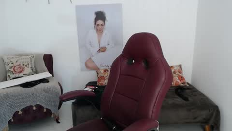 Diva online show from January 17, 10:40 pm