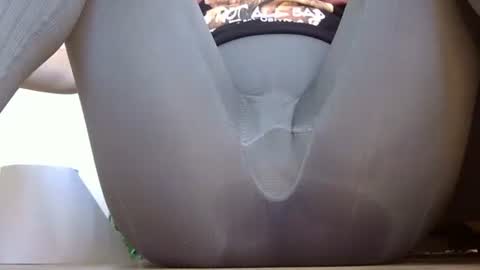 Snapshot of wet_pants2022 chatting on October 6, 11:28 am wet_pants2022 online show from October 6, 11:28 am