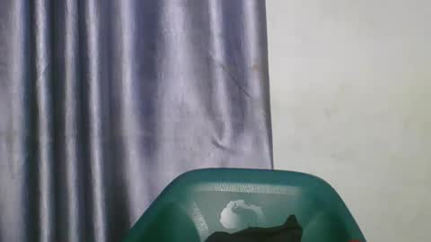 wetfatpussy_ online show from March 5, 7:01 pm