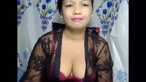 wetpussie4_you online show from November 5, 6:21 pm