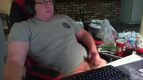 Snapshot of whateverdude555 chatting on October 26, 3:12 pm whateverdude555 online show from October 26, 3:12 pm
