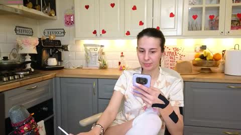 Victoria Maria online show from February 7, 3:09 am