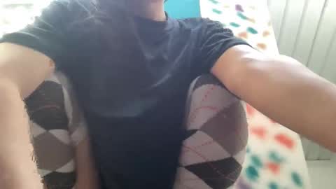 whenigetthatfeelin online show from March 18, 4:02 pm