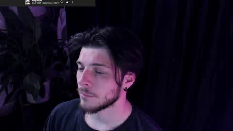 Gus online show from April 29, 8:35 pm