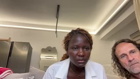 whitenightandqueen online show from January 5, 5:27 pm