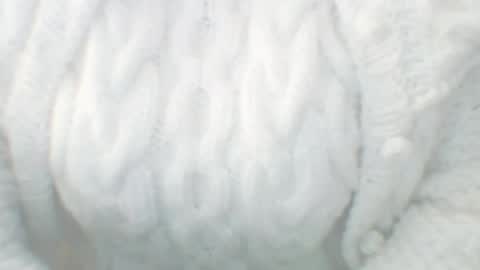 whitesweater online show from January 6, 7:09 am