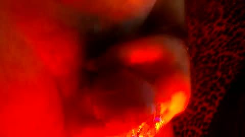 whor4mor online show from December 13, 1:12 pm