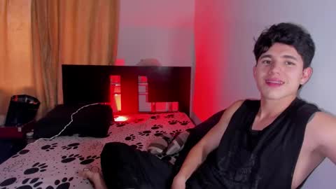 whos_he online show from February 23, 8:55 pm