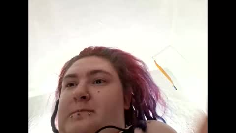 wiggletisgood online show from May 9, 9:54 pm
