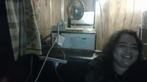 wigper online show from December 23, 4:40 am