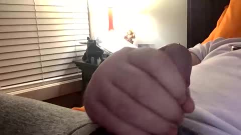 wigsplitah online show from November 17, 1:24 pm