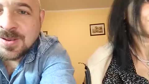 WikiBitch online show from November 27, 10:17 pm