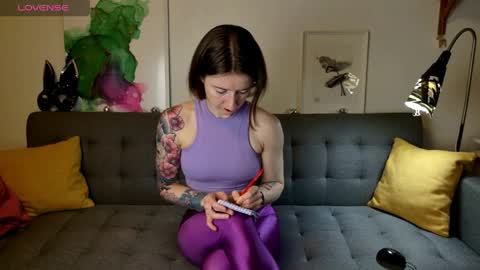 wild_peony online show from April 13, 7:40 pm