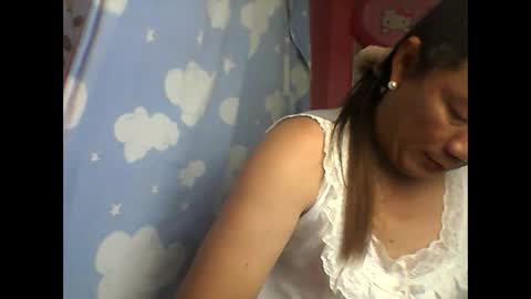 Snapshot of wild_sunflower11 chatting on March 8, 11:16 am wild_sunflower11 online show from March 8, 11:16 am