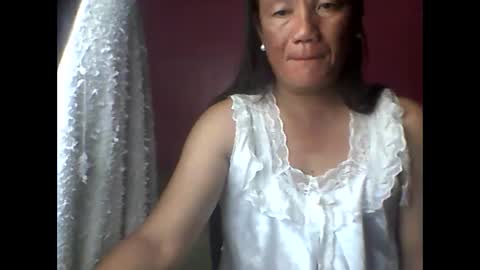 Snapshot of wild_sunflower11 chatting on January 12, 3:49 am wild_sunflower11 online show from January 12, 3:49 am