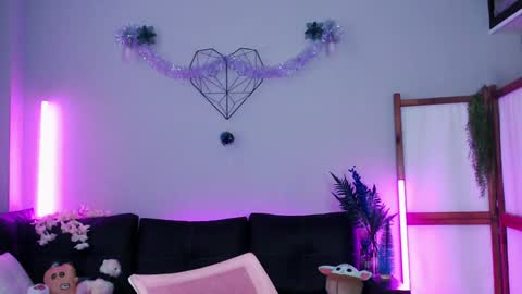 Master Kieran hehim online show from December 15, 9:13 am