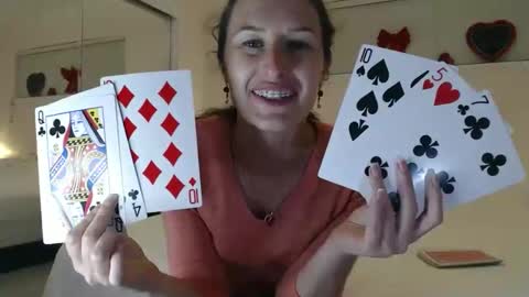 WildRose L - check my Pinned tweet if you dont see me online within 5 minutes after Ive sent email notifications online show from February 17, 1:59 am