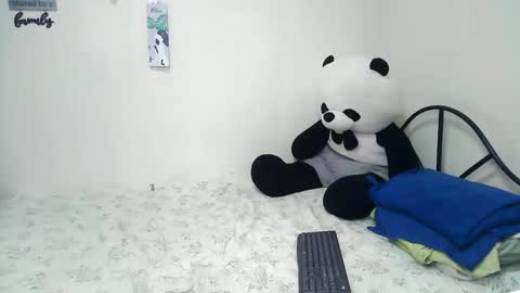 Rhean online show from February 17, 6:09 am