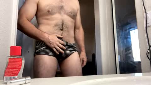 wildtravelers online show from October 4, 12:30 am