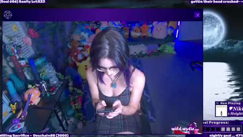 Snapshot of wildwylie chatting on September 20, 2:36 am Wylie Wanderlust online show from September 20, 2:36 am