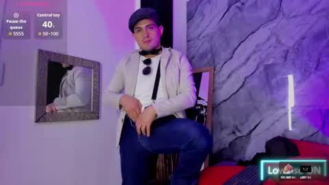 William Steel online show from October 2, 12:04 pm