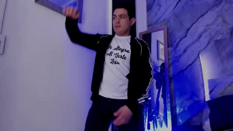 William Steel online show from November 15, 4:36 am