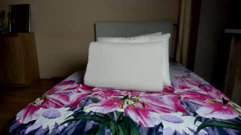 Wilhelmina better Willy online show from November 9, 7:27 pm