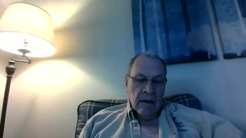 Snapshot of willnedoher chatting on December 12, 1:28 pm Willhedoher online show from December 12, 1:28 pm