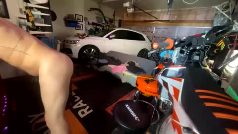 wills4pleasure online show from February 3, 7:29 pm