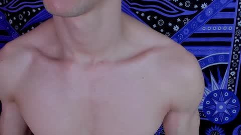willy_veins online show from December 31, 4:46 pm