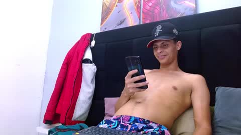 Wiltom online show from December 15, 11:01 pm