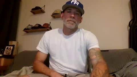 wingnutt765733 online show from February 11, 6:28 am