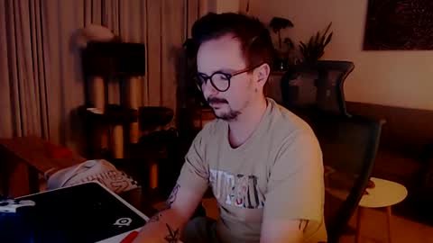 cream36 online show from January 24, 9:04 pm