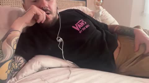 Tatrixx online show from April 28, 1:48 pm