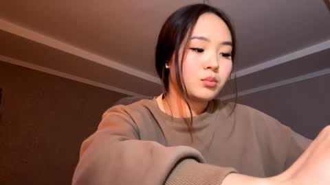 Amina online show from October 22, 3:35 pm