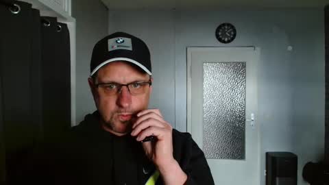 Dirty online show from April 20, 2:09 pm