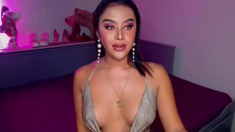 Diana online show from February 25, 12:27 pm