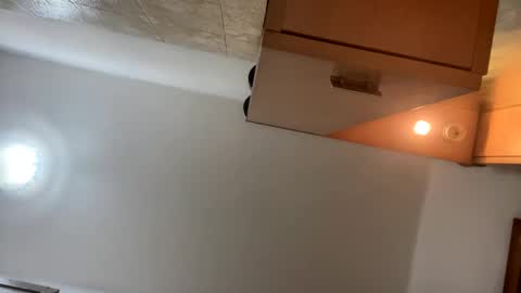 Witebull online show from February 2, 9:27 am