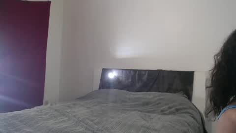 Wolfandbunny online show from November 16, 6:48 am