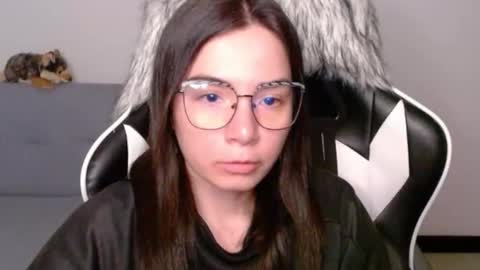 Alex online show from February 7, 2:36 am