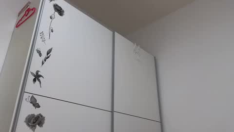 Wondergirl online show from February 27, 9:29 am