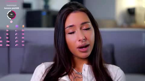 Maria online show from February 14, 2:09 pm