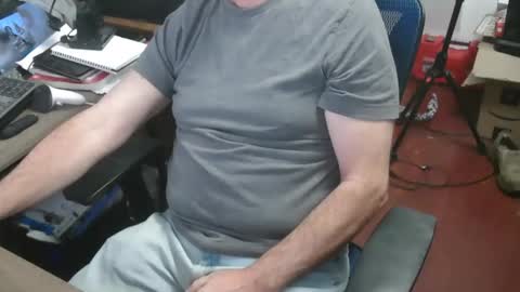 woodworker6473 online show from February 7, 11:41 pm