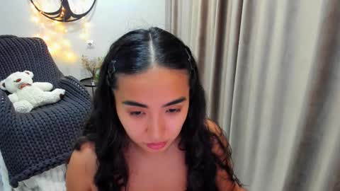 dudetta Kim online show from November 30, 9:44 pm