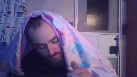 wormaho84 online show from October 5, 8:45 am