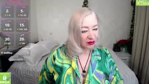 wow_co online show from April 20, 6:55 pm