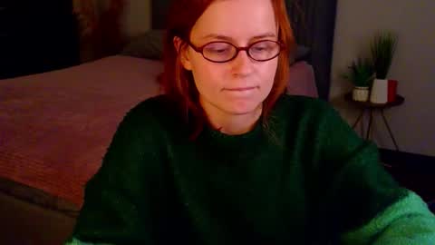 Snapshot of wow_luvng chatting on September 24, 1:51 pm Rebecy online show from September 24, 1:51 pm